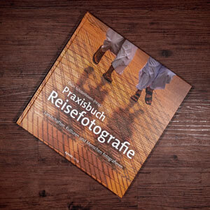 Fotobuch-Regal.de - Rezension: Daan Schoonhoven - Praxisbuch Reisefotografie