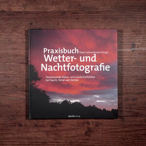 Fotobuch-Regal.de - Rezension: Daan Schoonhoven - Wetter- und Nachtfotografie - Vorderseite