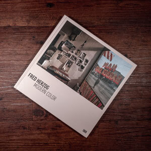 Fotobuch-Regal.de - Rezension: Fred Herzog - Modern Color