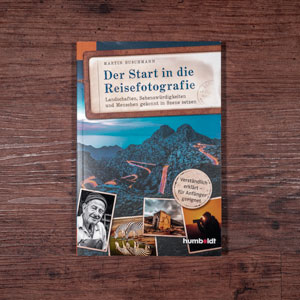 Fotobuch-Regal.de - Rezension: Martin Buschmann - Der Start in die Reisefotografie - Vorderseite